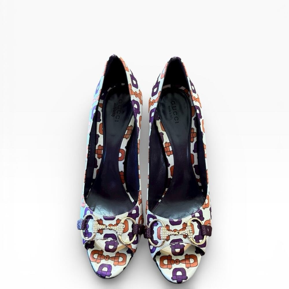 Gucci Crystal Embellished Horsebit Satin Open Toe Pumps Karung Print Size 9 - Picture 6 of 15